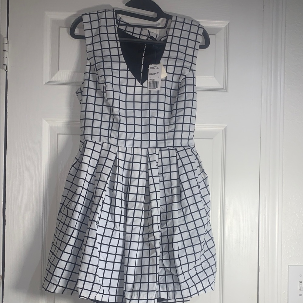 Forever 21 NWT Stylish Black and White Grid women Dress